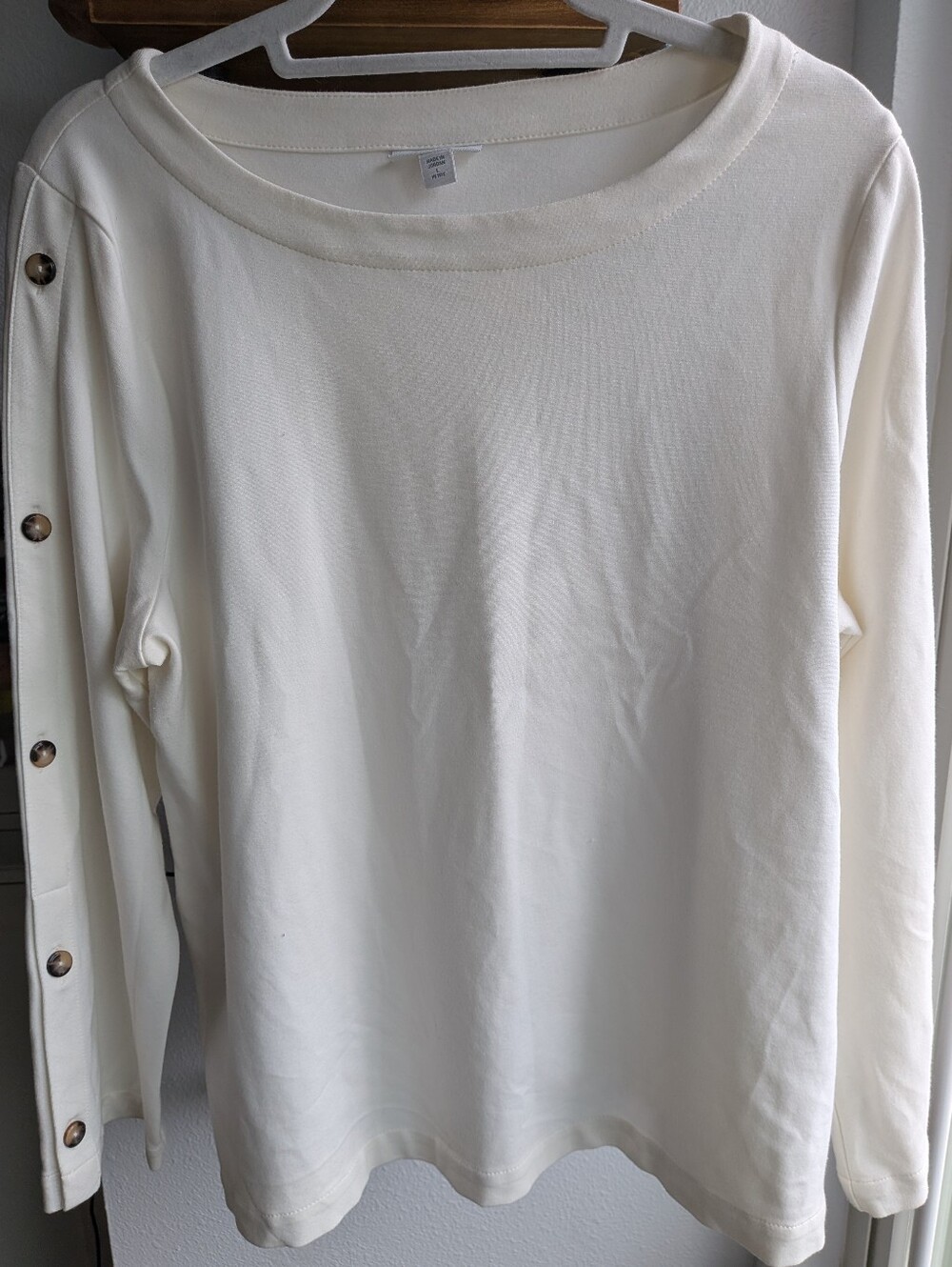 J.Jill Cream Nautical Boatneck Top w/ Tortoise Sleeve Buttons LP